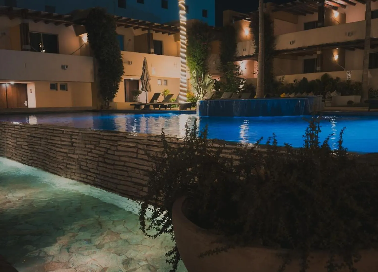 Hotel Los Patios Кабо-Сан-Лукас 4*,  Мексика