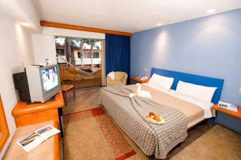 Hotel Los Patios Кабо-Сан-Лукас 4*,