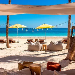 the-fives-oceanfront-all-senses-inclusive.quintano-roohotels.com/