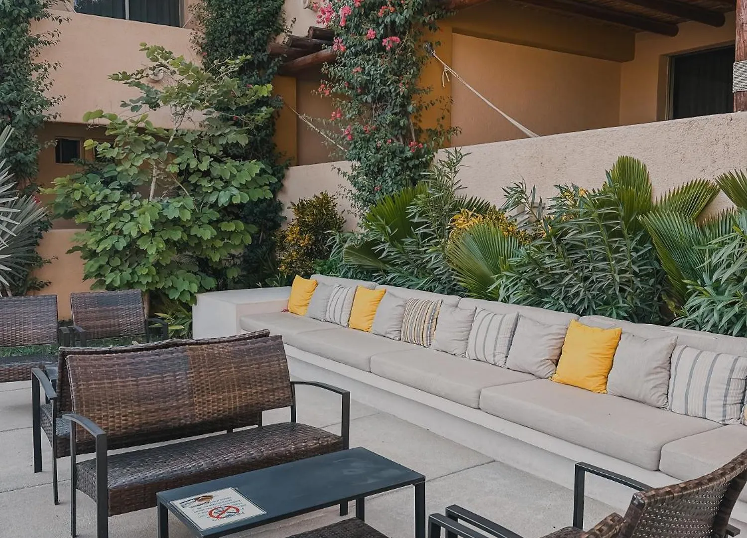 Hotel Los Patios كابو سان لوكاس
