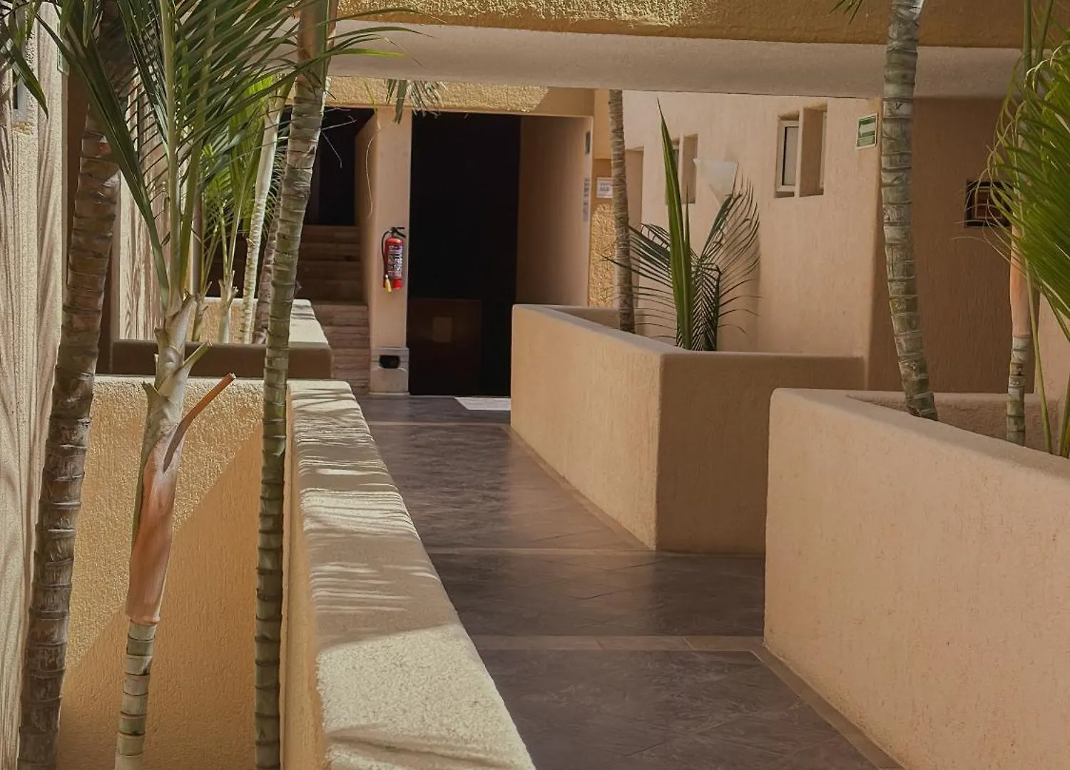Hotel Los Patios كابو سان لوكاس