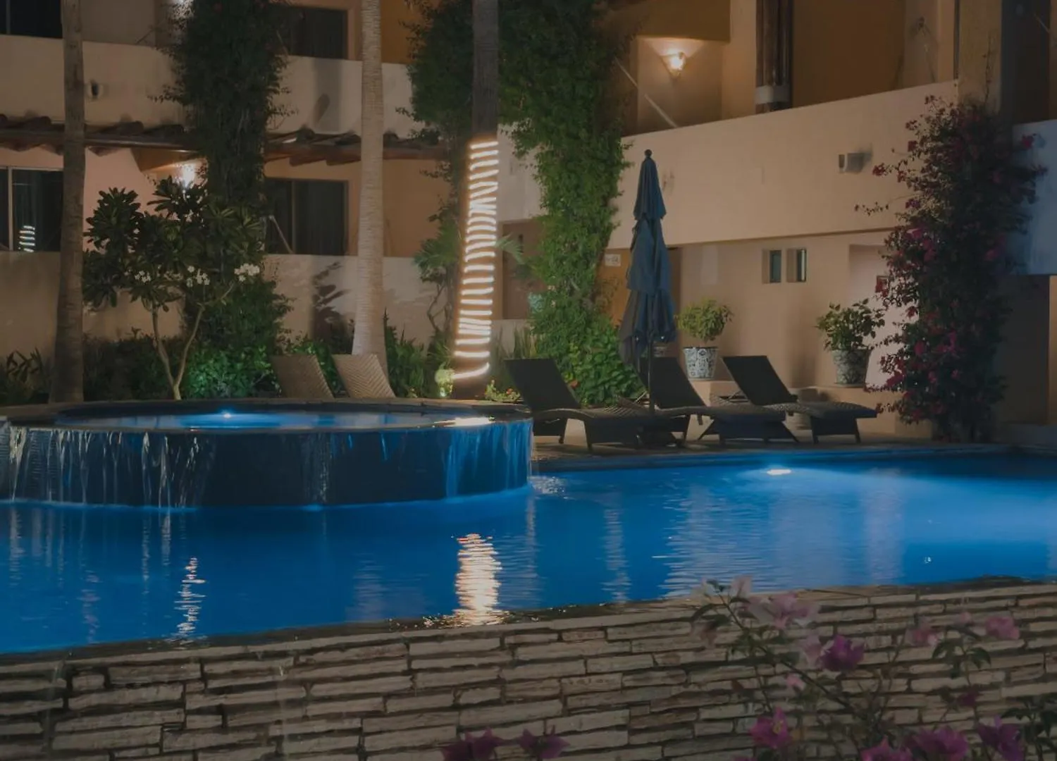 Hotel Los Patios كابو سان لوكاس 4*,